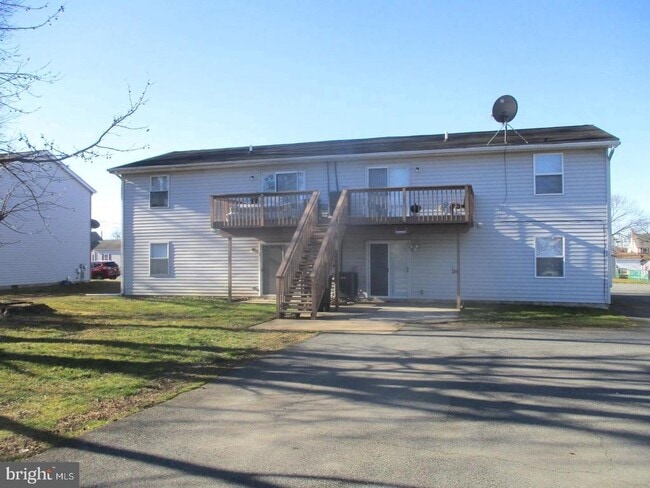 Building Photo - 424 Harford St