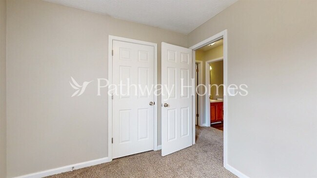 Building Photo - 808 Winsap Dr