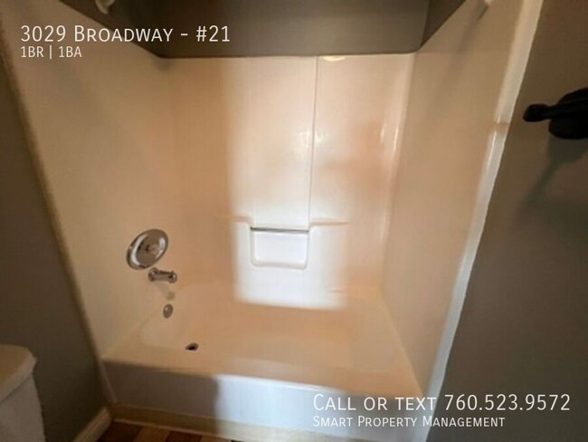 Building Photo - Charming 1-Bedroom, 1-Bath Unit for Rent –...