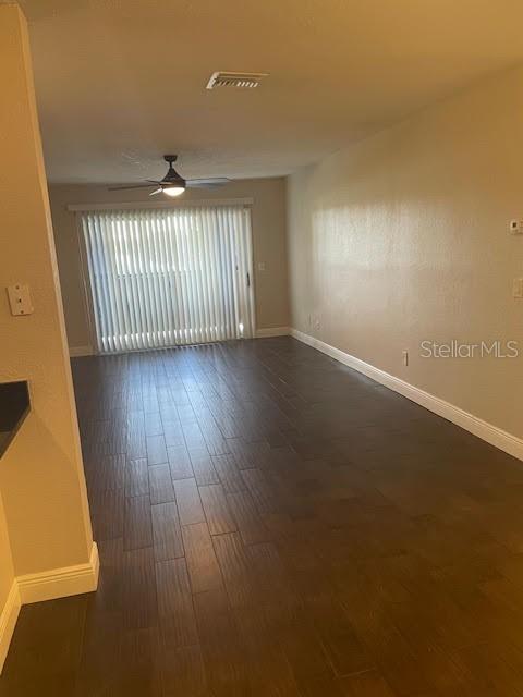 Building Photo - 638 Kenwick Cir