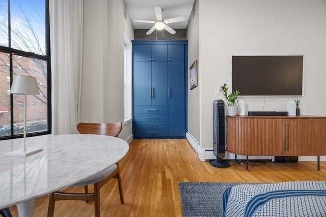 Building Photo - 416 Columbus Ave