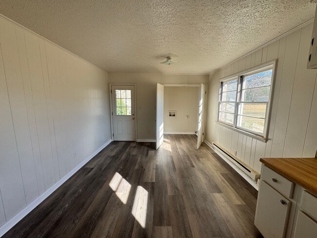 Building Photo - 3/1 in Shelby, NC