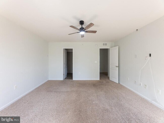 Building Photo - 14766 Malloy Ct