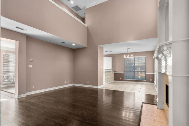 Building Photo - "Beautiful 4-Bedroom Home with Expansive Deck and Spacious Living Areas!"