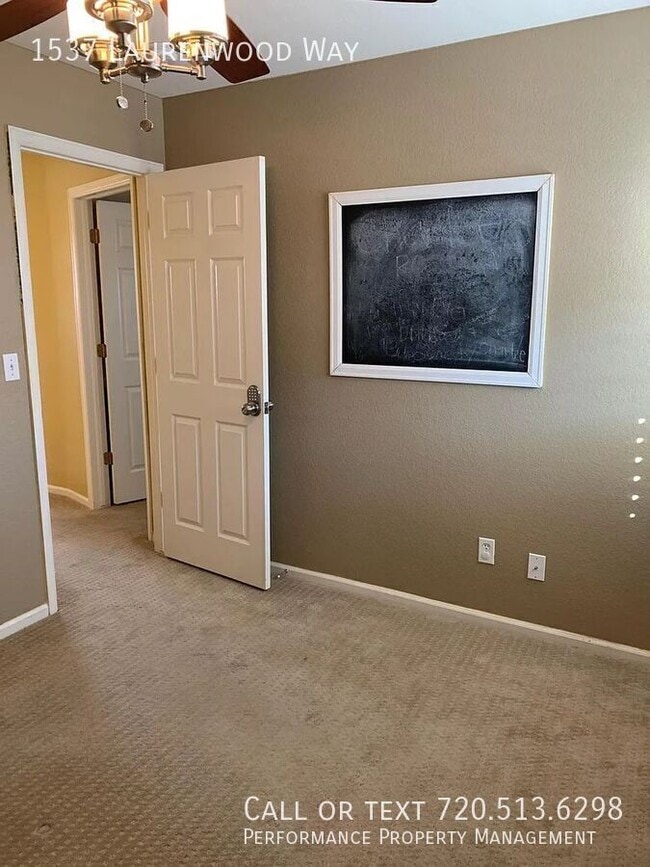 Building Photo - 1537 Laurenwood Way