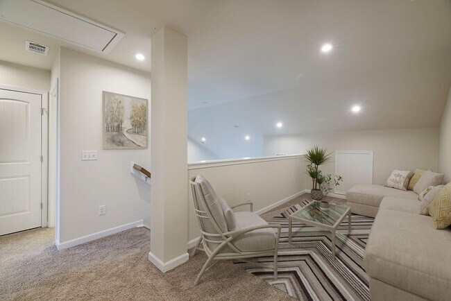 Building Photo - 546 Becks Pl