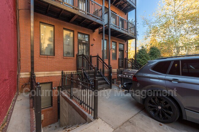 Building Photo - 1553 9th St NW