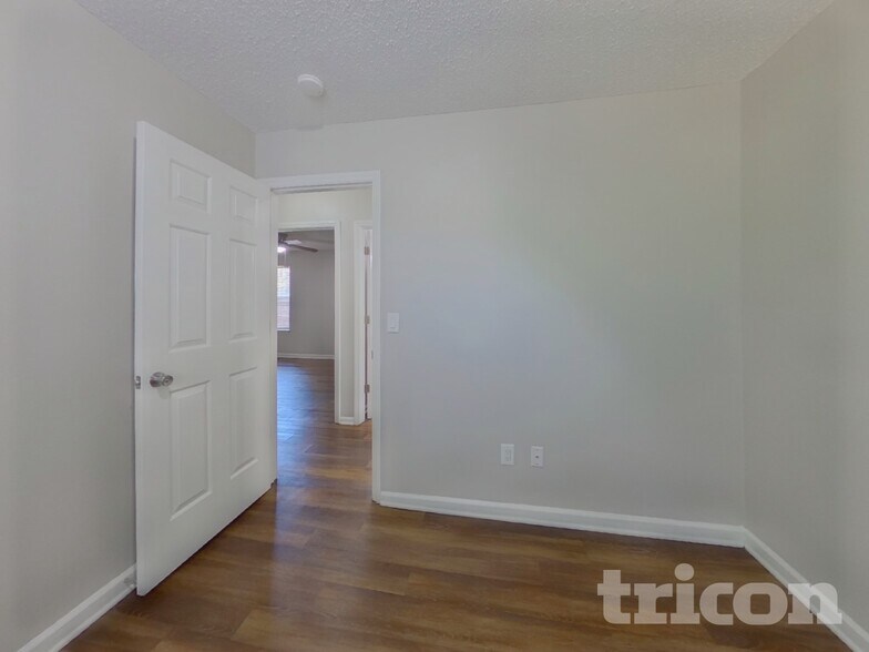 Building Photo - 108 Quinton Ln
