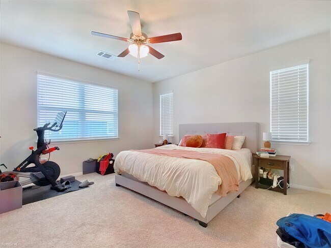 Building Photo - 3 br, 2.5 bath House - 175 Breedlove