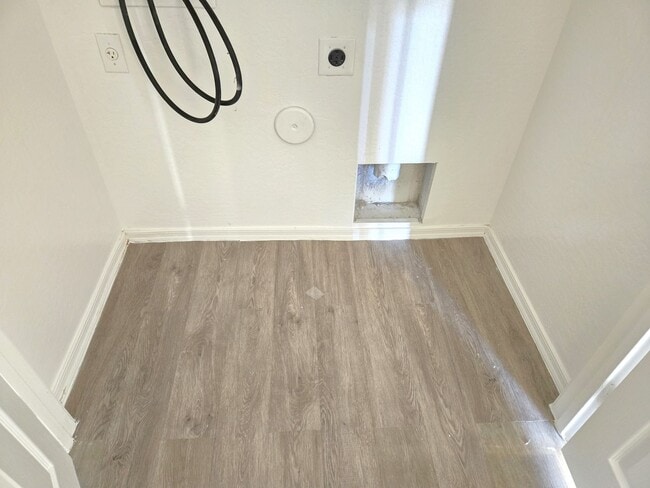 Building Photo - Great 3 bed 2 bath home in Laveen Meadows