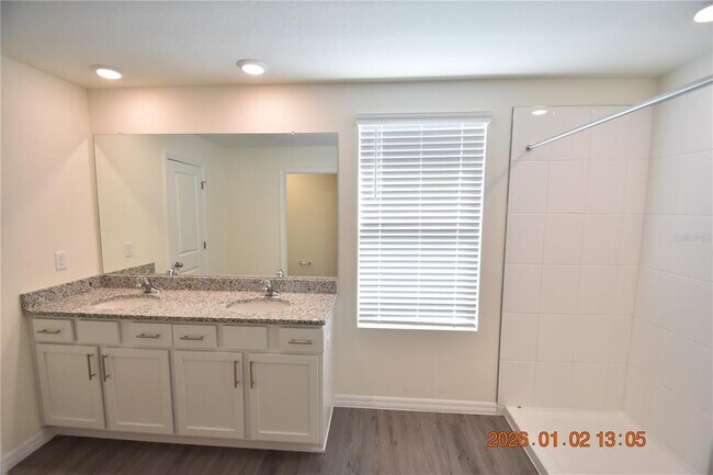 Building Photo - 36209 Sunflower Hl Dr