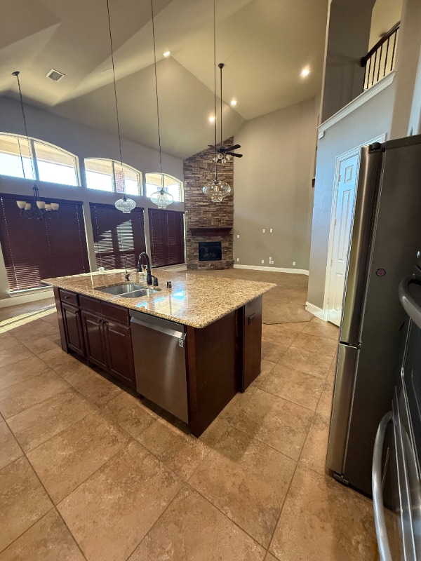 Building Photo - 1529 Evanvale Dr