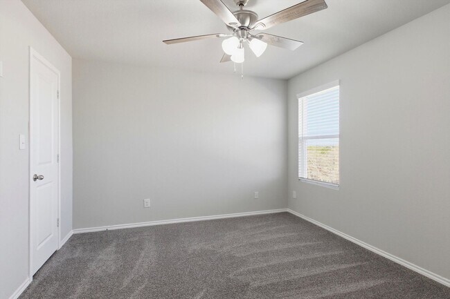 Building Photo - Stunning 3/2.5- Newly Built Row-house