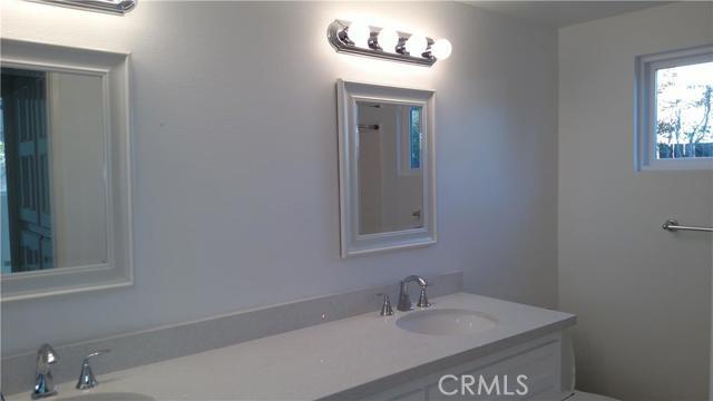 Building Photo - 29486 Vista Plaza Dr