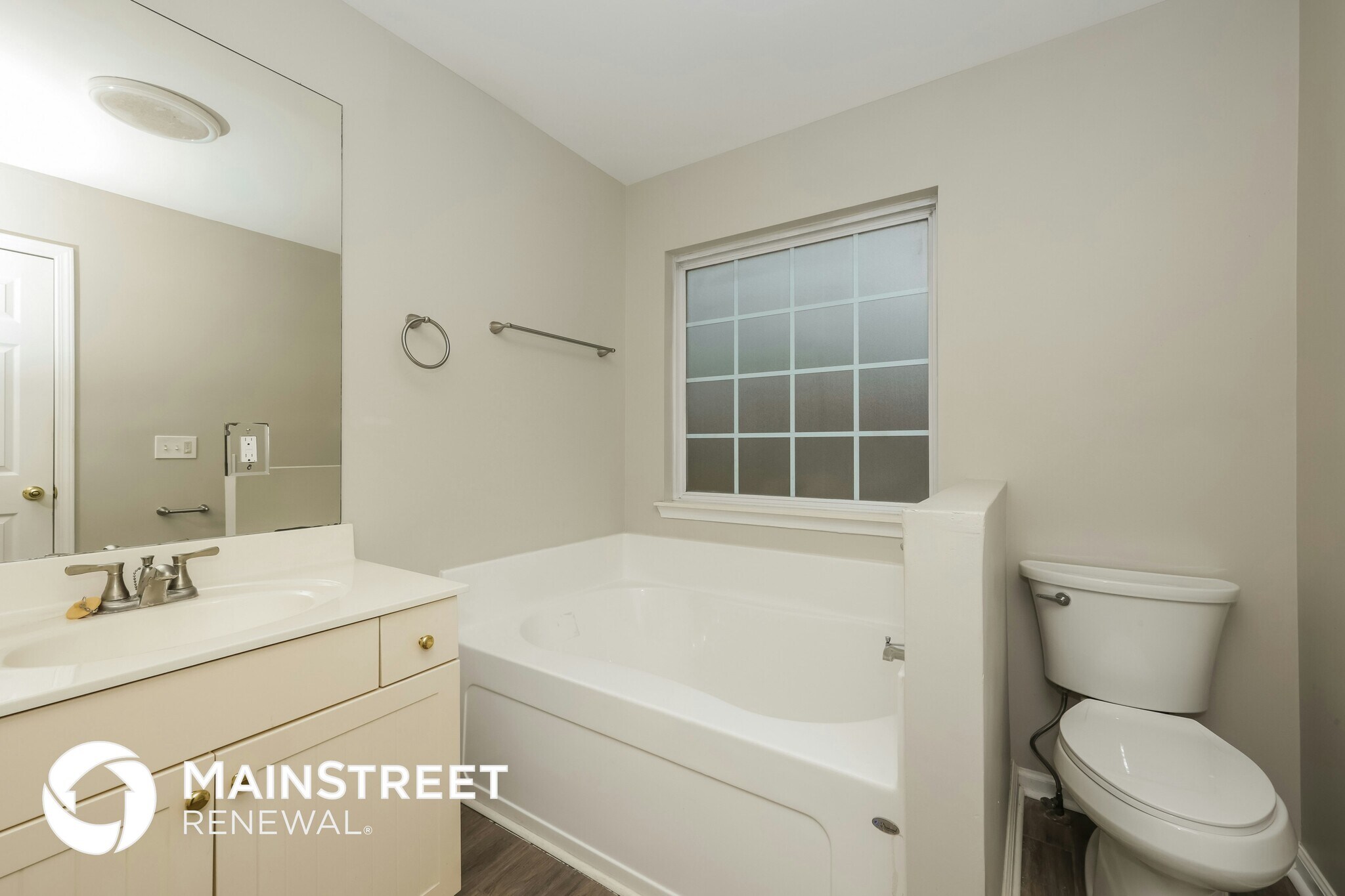 Building Photo - 548 Windy Rd