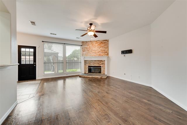Building Photo - 5007 Mosscreek Ln