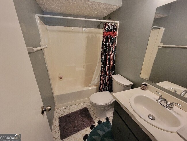 Building Photo - 3166 Big Springs Ct