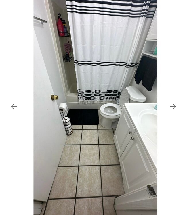 Building Photo - 2555 Chateau Ln