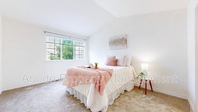 Building Photo - 6703 Antigua Dr