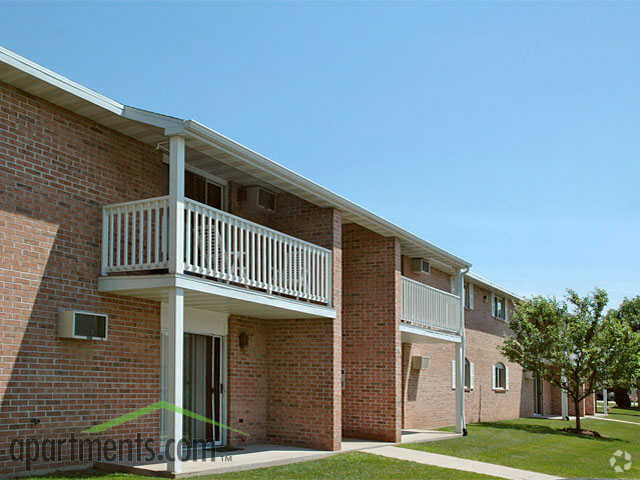 Building - De Pere Apartments