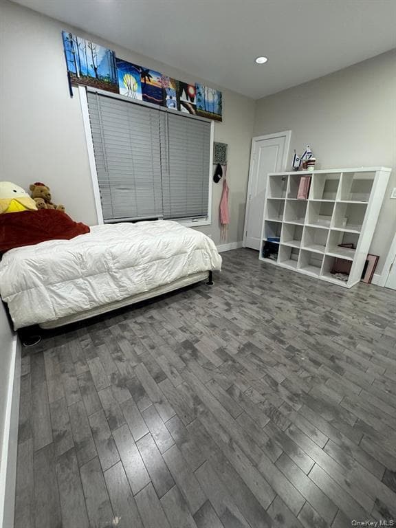 Building Photo - 588 W Broadway