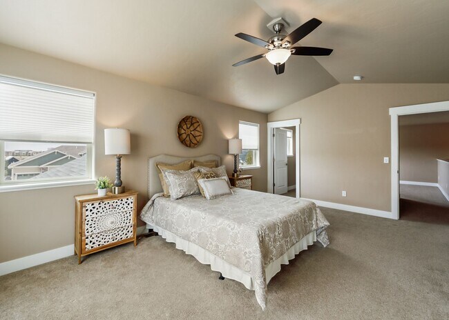 Building Photo - D20 4 Bed Home in The Farm