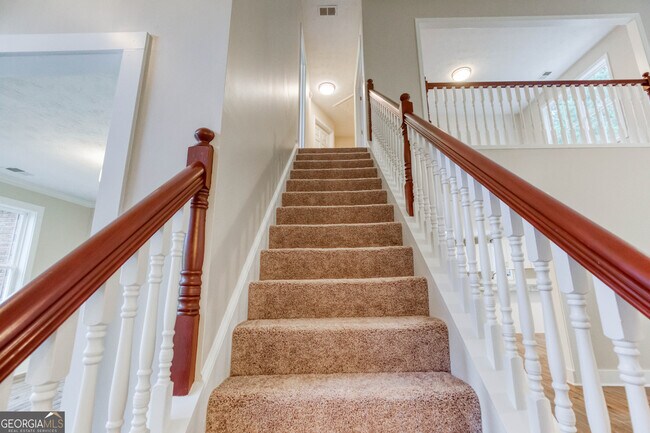 Building Photo - 4085 Fawn Valley Dr