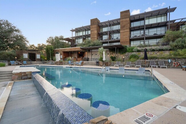 Building Photo - 1101 Ivean Pearson Rd