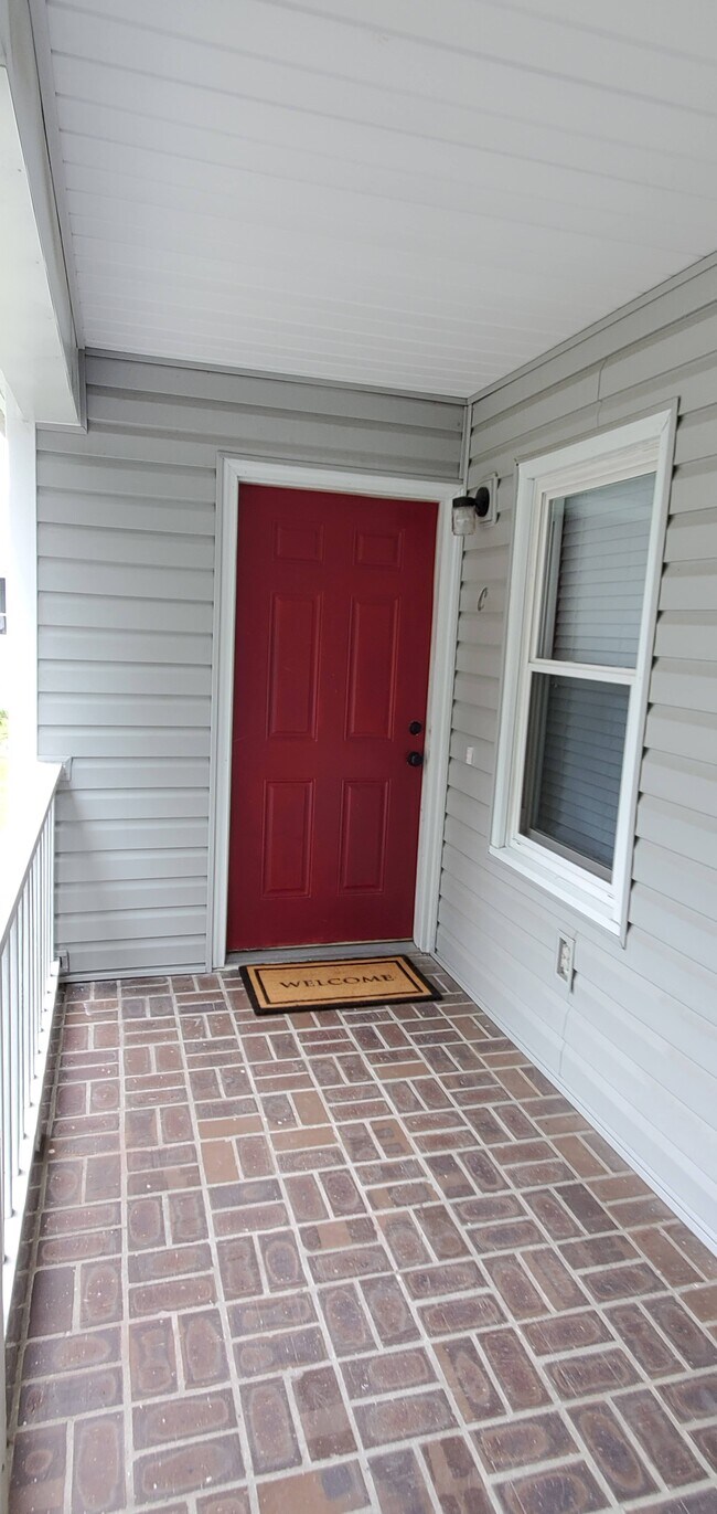 Entrance - 2708 S 17th St