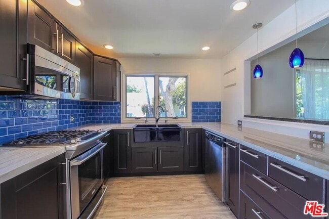 Building Photo - 7701 Norton Ave