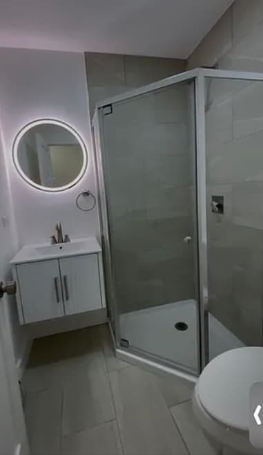 Building Photo - 15 St George Dr