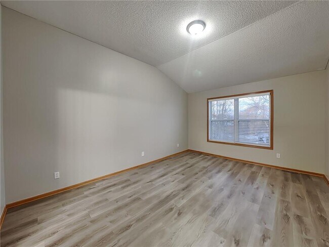 Building Photo - 9049 Garland Ln N