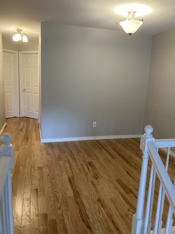 Building Photo - 2885 Barclay Way