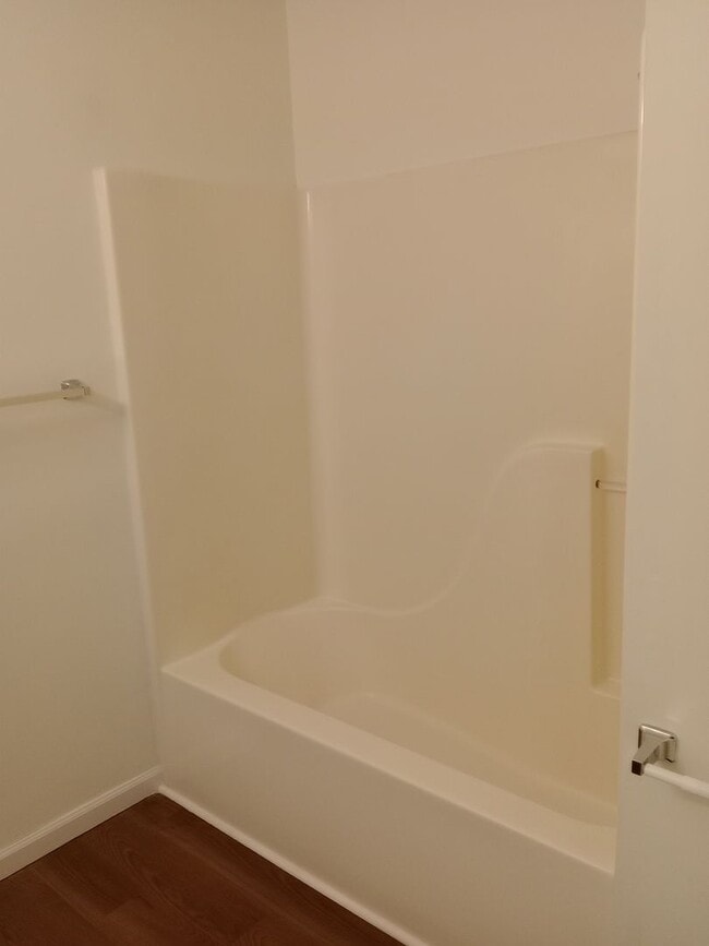 Building Photo - 4414-4416-4416 Cheryl Ct