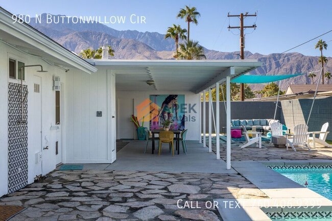 Building Photo - 980 N Buttonwillow Cir