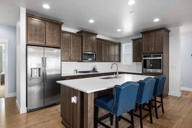 Building Photo - 9030 W Bowie St