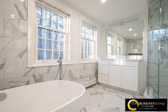 Building Photo - 40 Puddingstone Ln