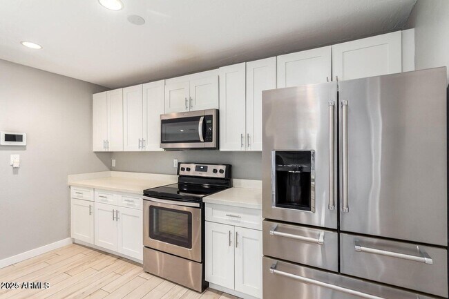Building Photo - 3526 W Seldon Ln