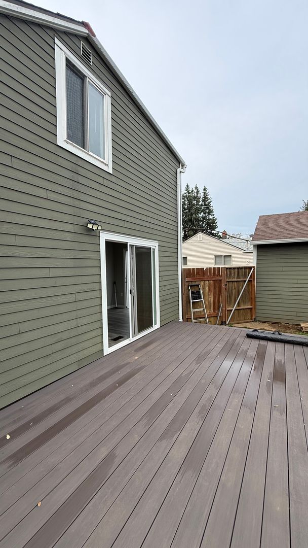 Building Photo - Spacious 3 bed 1 bath, big yard, pets ok, see walkthrough video