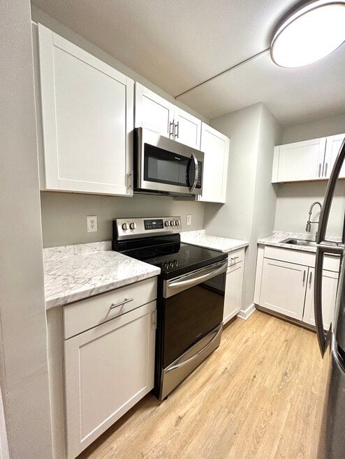 Building Photo - Cedar Creek Apartments