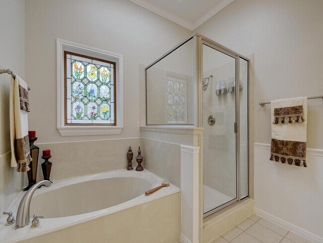 Building Photo - 7500 Canna Cove