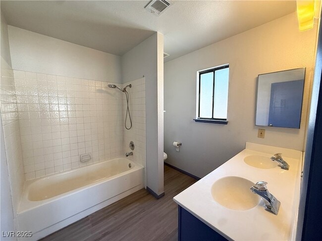 Building Photo - 5876 Filmore Ave