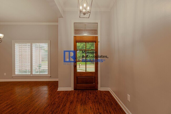 Building Photo - 3 Bed/2 Bath Home in Bruenburg in Clinton