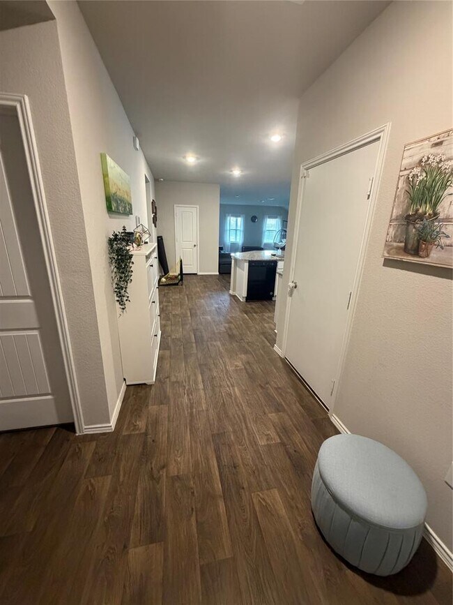 Building Photo - 5708 Berriweather Dr