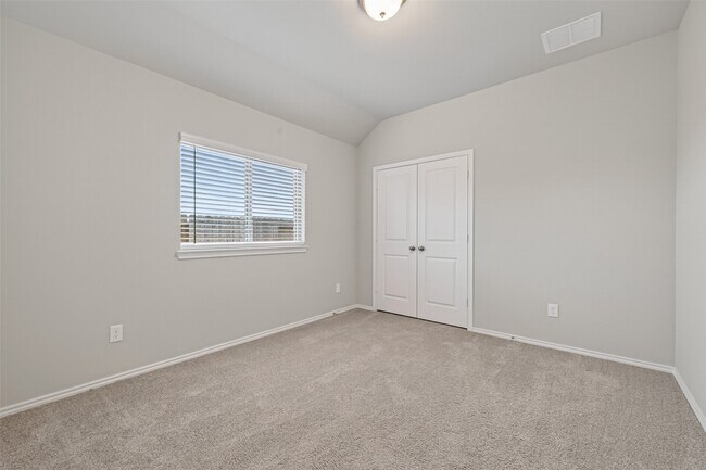 Building Photo - 8619 Gleaming Vlg Wy