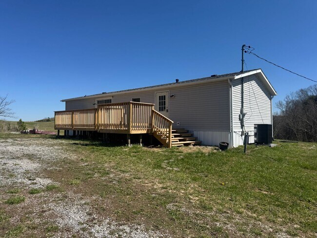 Building Photo - 3 Bedroom 2 Bathroom Home located in Greene County, TN