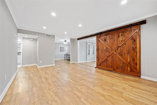 Building Photo - 188 Triumph Dr NW