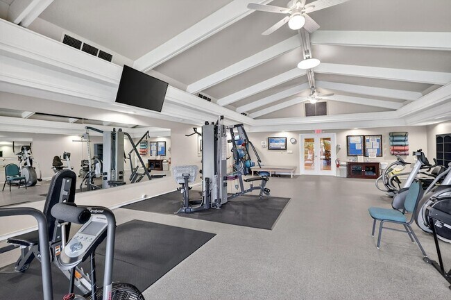 Building Photo - 1800 SE St Lucie Blvd