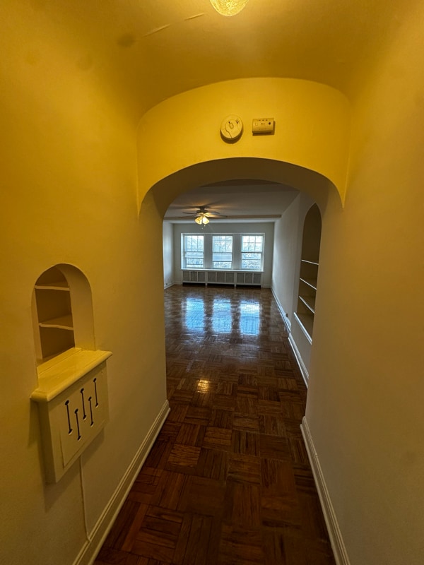 Building Photo - 1930 N Prospect Ave