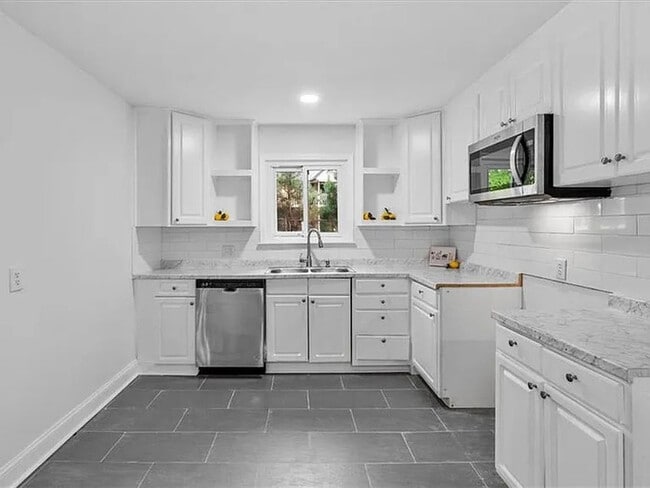 Building Photo - Earn Wealth While Leasing - Like a Homeowner - Lease to Own